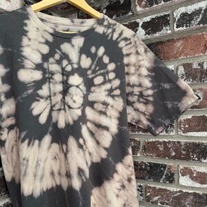 Y2K Vintage Plan B Burberry Graphic Bleach Spiral Tiedye Tshirt